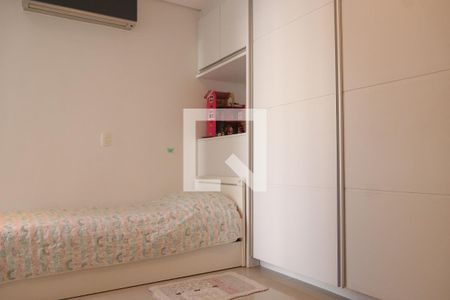 Casa à venda com 214m², 4 quartos e 4 vagasQuarto 2