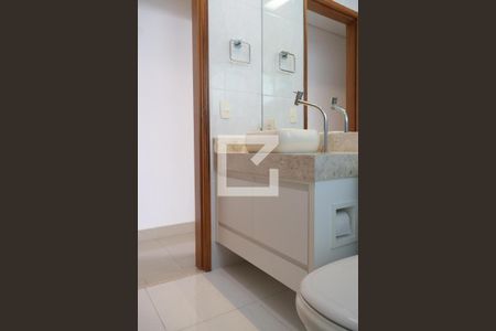 Casa à venda com 214m², 4 quartos e 4 vagasBanheiro Quarto 3 