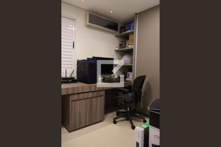 Casa à venda com 214m², 4 quartos e 4 vagasQuarto 3 