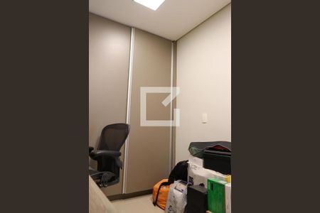 Casa à venda com 214m², 4 quartos e 4 vagasQuarto 3 