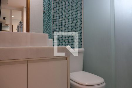 Casa à venda com 214m², 4 quartos e 4 vagasBanheiro Quarto 2