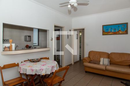 Sala de apartamento para alugar com 2 quartos, 64m² em Jardim Las Palmas, Guarujá