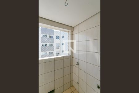 Apartamento à venda com 60m², 2 quartos e 1 vaga Apartamento à venda com 60m², 2 quartos e 1 vagaCozinha e Área de Serviço