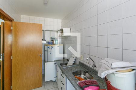 Apartamento à venda com 62m², 2 quartos e 1 vaga Apartamento à venda com 62m², 2 quartos e 1 vagaCozinha e Área de Serviço