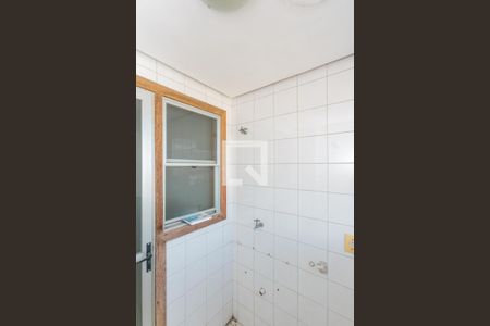 Apartamento à venda com 64m², 2 quartos e 1 vaga Apartamento à venda com 64m², 2 quartos e 1 vagaCozinha e Área de Serviço