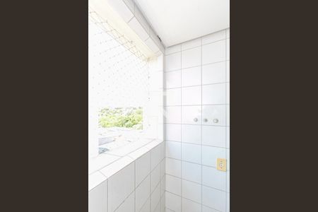 Apartamento à venda com 63m², 2 quartos e sem vaga Apartamento à venda com 63m², 2 quartos e sem vagaCozinha e Área de Serviço