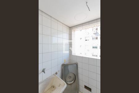 Apartamento à venda com 63m², 2 quartos e sem vaga Apartamento à venda com 63m², 2 quartos e sem vagaCozinha e Área de Serviço