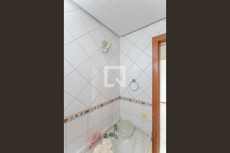 Apartamento à venda com 62m², 2 quartos e 1 vaga Apartamento à venda com 62m², 2 quartos e 1 vagaBanheiro