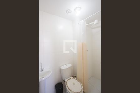 Banheiro de apartamento à venda com 1 quarto, 28m² em Vila das Belezas, São Paulo