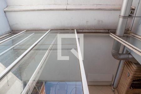 Casa à venda com 270m², 3 quartos e 5 vagasQuintal - Teto retrátil