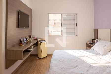 Casa à venda com 270m², 3 quartos e 5 vagasSuíte 1