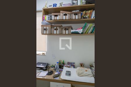 Casa à venda com 270m², 3 quartos e 5 vagasEscritório