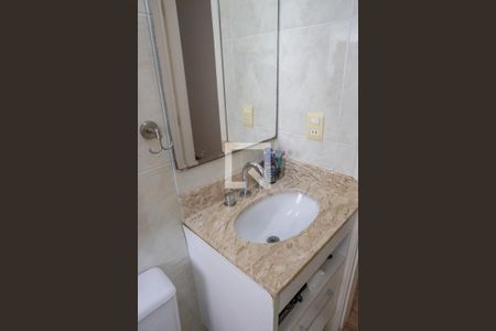 Casa à venda com 270m², 3 quartos e 5 vagasBanheiro Social