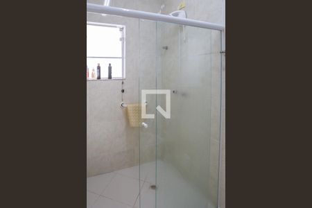 Casa à venda com 270m², 3 quartos e 5 vagasBanheiro de Suíte 1