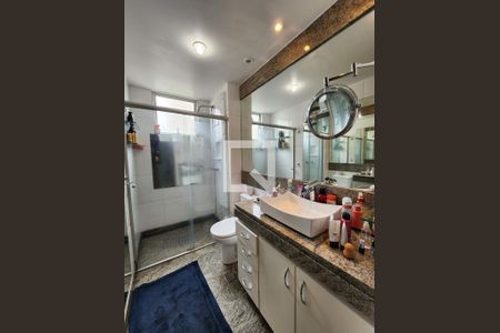 Apartamento à venda com 110m², 3 quartos e 2 vagasBanheiro