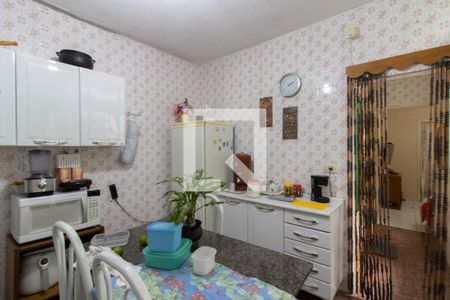 Casa à venda com 80m², 2 quartos e 2 vagas Casa à venda com 80m², 2 quartos e 2 vagasCozinha