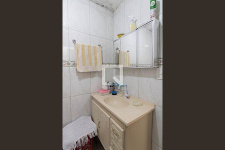 Casa à venda com 80m², 2 quartos e 2 vagas Casa à venda com 80m², 2 quartos e 2 vagasBanheiro