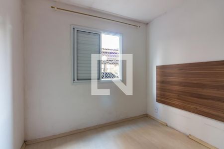 Quarto 2 de apartamento para alugar com 2 quartos, 49m² em São Pedro, Osasco