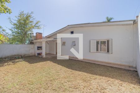 Casa à venda com 130m², 3 quartos e 3 vagas Casa à venda com 130m², 3 quartos e 3 vagasQuintal