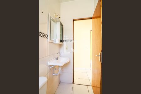 Casa de condomínio à venda com 50m², 3 quartos e sem vagaBanheiro