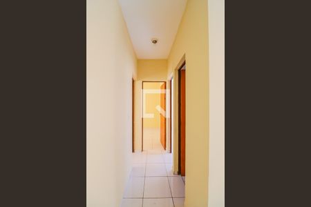 Corredor de casa de condomínio para alugar com 3 quartos, 50m² em Copacabana, Belo Horizonte