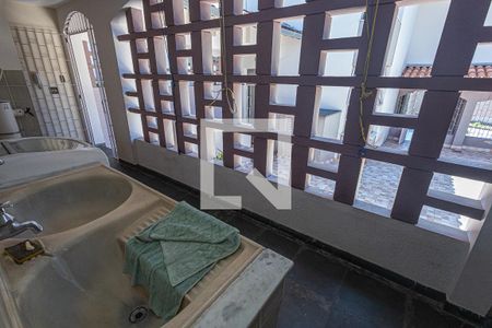 Casa à venda com 469m², 4 quartos e 4 vagasÁrea de serviço