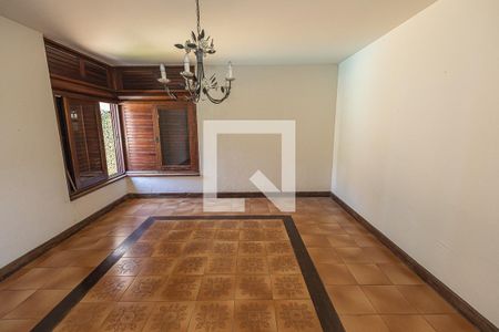 Casa à venda com 469m², 4 quartos e 4 vagasSala / 3 ambiantes