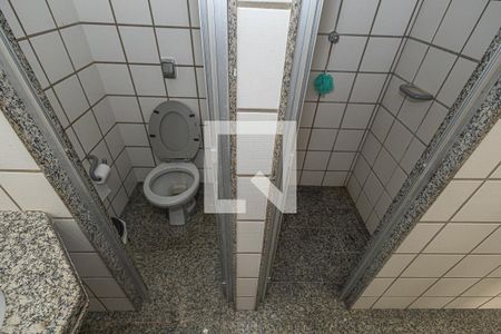 Casa à venda com 469m², 4 quartos e 4 vagasSauna