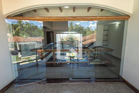 Casa à venda com 469m², 4 quartos e 4 vagasVaranda