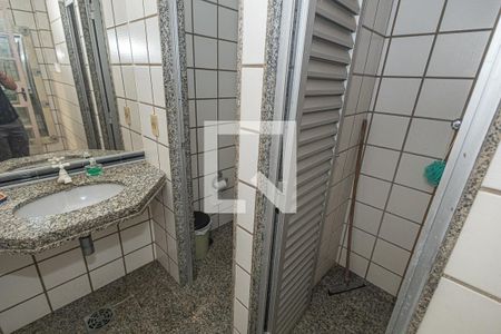 Casa à venda com 469m², 4 quartos e 4 vagasSauna