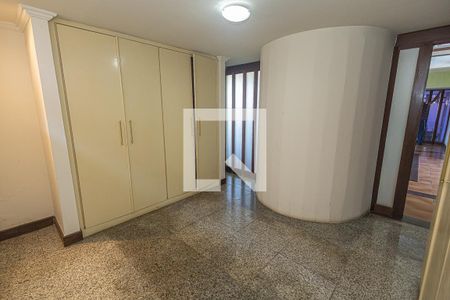Casa à venda com 469m², 4 quartos e 4 vagasQuarto 1