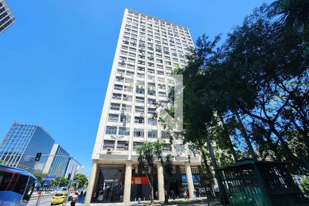 Apartamento para alugar com 34m², 1 quarto e sem vaga Apartamento para alugar com 34m², 1 quarto e sem vagaFachada