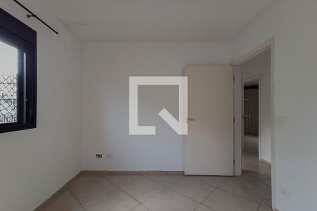 Quarto 1 de casa para alugar com 3 quartos, 230m² em Vila Albertina, São Paulo