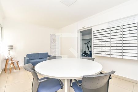 Apartamento à venda com 44m², 1 quarto e sem vagaÁrea comum - Sala de reunião