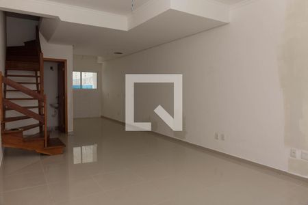 Sala de casa à venda com 2 quartos, 165m² em Jardim Itu Sabará, Porto Alegre