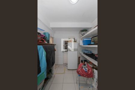 Casa à venda com 350m², 4 quartos e 6 vagasQuarto de Serviço