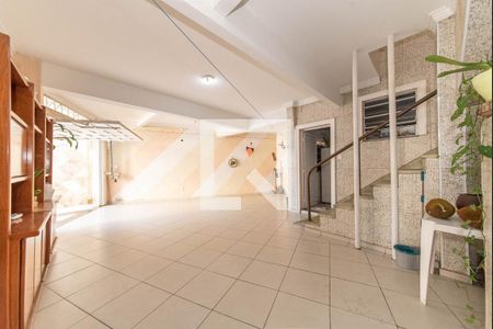 Casa à venda com 350m², 4 quartos e 6 vagasLavanderia