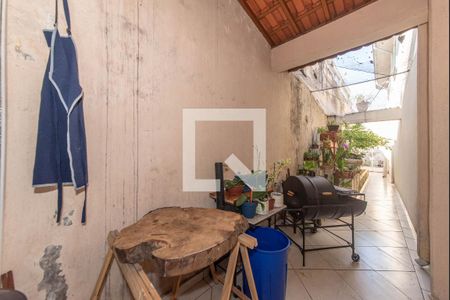 Casa à venda com 350m², 4 quartos e 6 vagasCorredor