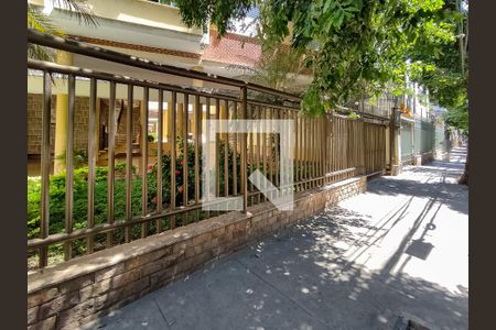 Apartamento à venda com 117m², 3 quartos e 1 vagaFachada e portaria