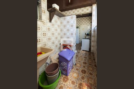 Apartamento à venda com 117m², 3 quartos e 1 vagaÁrea de Serviço