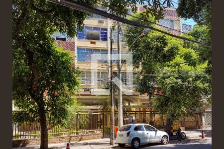Apartamento à venda com 117m², 3 quartos e 1 vagaFachada e portaria