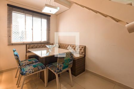 Apartamento à venda com 98m², 2 quartos e 2 vagasCozinha