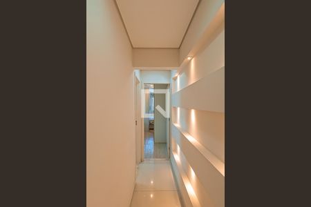 Apartamento à venda com 98m², 2 quartos e 2 vagasCorredor