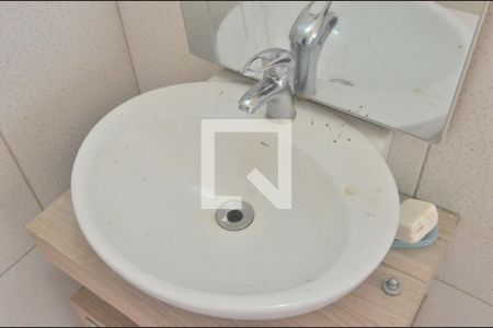 Casa à venda com 280m², 4 quartos e 3 vagasBanheiro 2