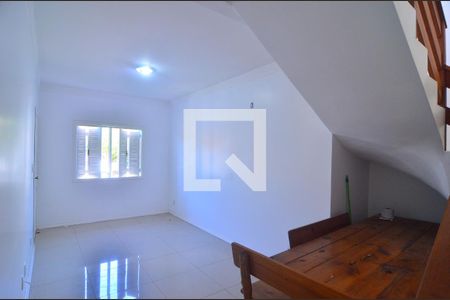 Sala de casa à venda com 4 quartos, 280m² em São José, Canoas