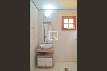 Casa à venda com 280m², 4 quartos e 3 vagasBanheiro 2