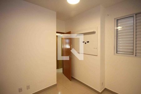 Quarto 02 de apartamento para alugar com 2 quartos, 33m² em Vila Antonieta, São Paulo