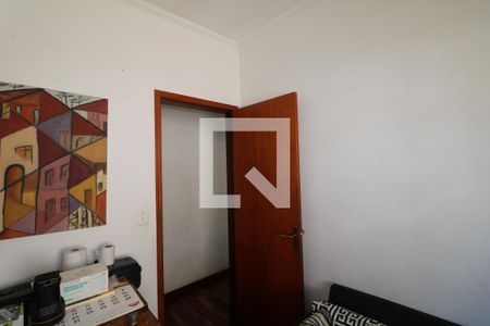 Casa à venda com 144m², 3 quartos e 2 vagasQuarto 2