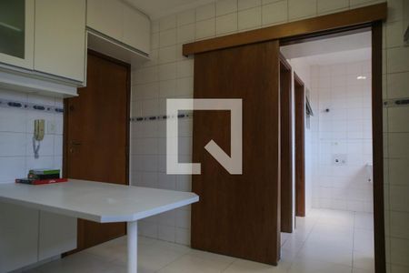 Apartamento para alugar com 113m², 3 quartos e 2 vagasCozinha