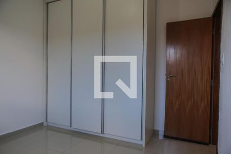 Apartamento para alugar com 113m², 3 quartos e 2 vagasQuarto 2